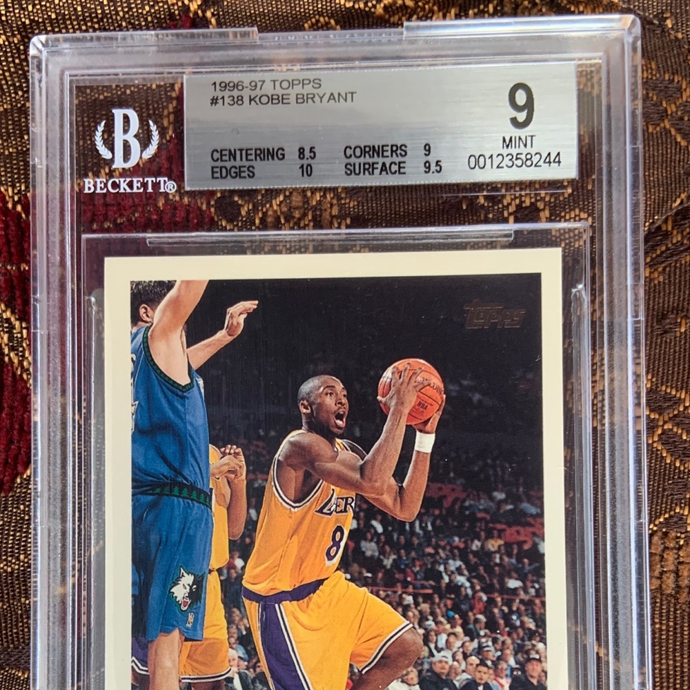 Mint Kobe Bryant 96-97 Topps Rookie Card BGS9
